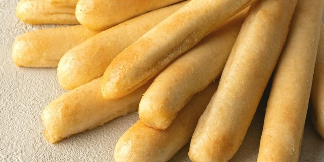 Dozen Signature Garlic Breadsticks
