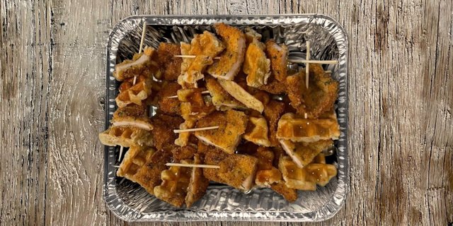 Chicken & Waffles