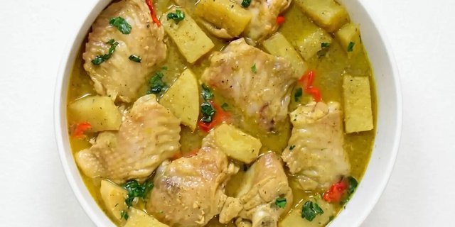Nigerian Pepper Soup & Turkey Tips