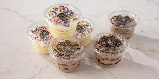 Cake Cup Assortment