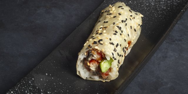 Eel Hand Roll Light
