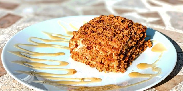 Homemade Honey Cake