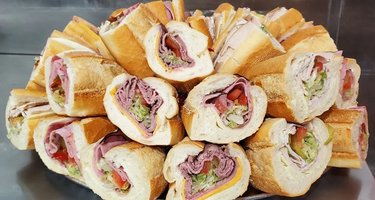 Tat’s Deli