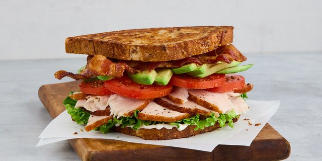 Uptown Turkey-Avocado Sandwich Lunch Box w/ Salad