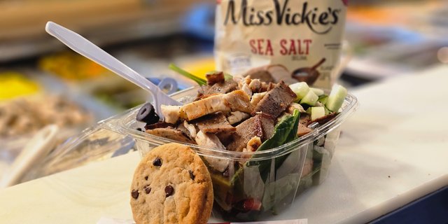 Express Salad Boxed Lunch