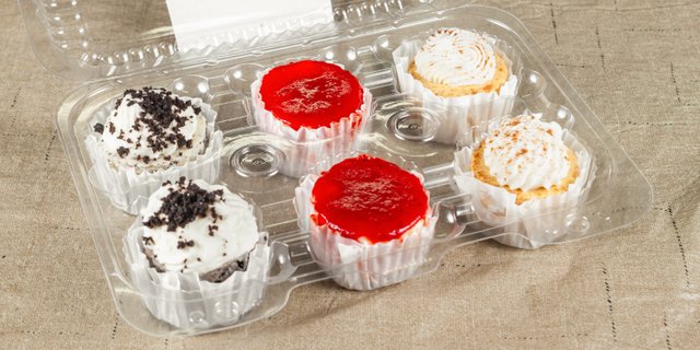 Half-Dozen Cheesecake Minis