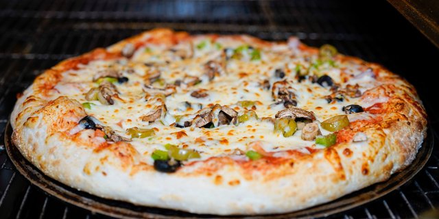 Veggie Works Pizza