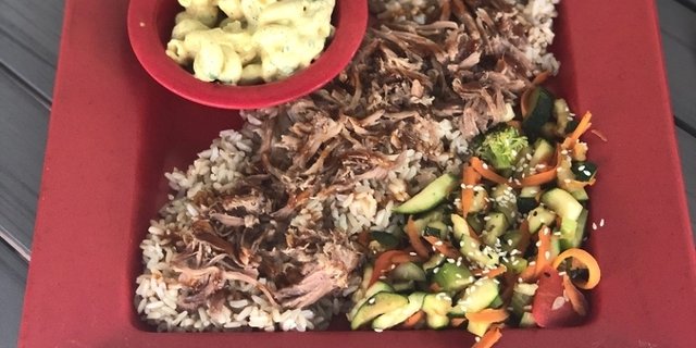 Luau Pulled Pork Platter