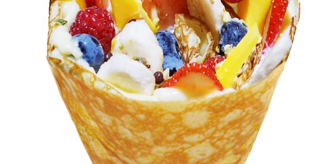 T-Swirl Fruits Cocktail Crêpe