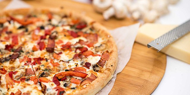 Pizza al Prosciutto