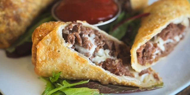 Cheesesteak Spring Rolls
