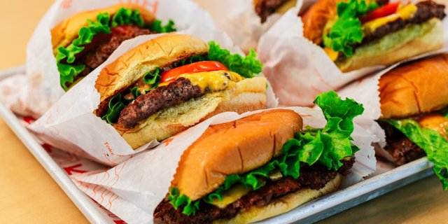 8 Burger Platter