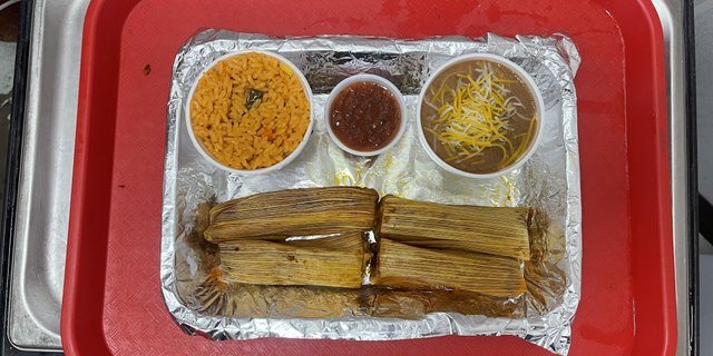 4 Tamales Plate