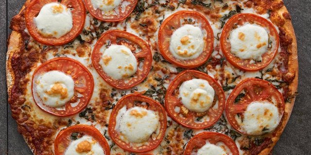 Gluten-Free Margherita Pizza