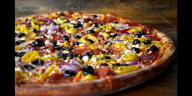 Zeus Pizza
