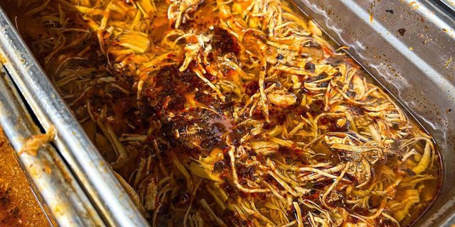 Pan of Shredded Chicken