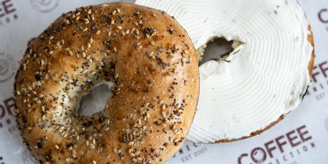 Bagel w/ Cream Cheese