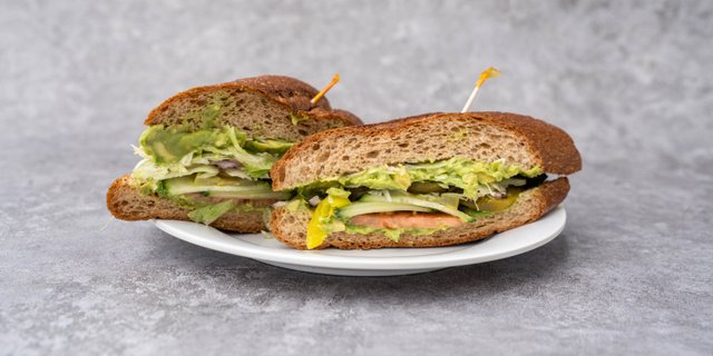 Avocado Lovers' Sandwich