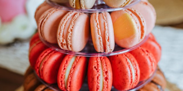 Macaron Pyramid