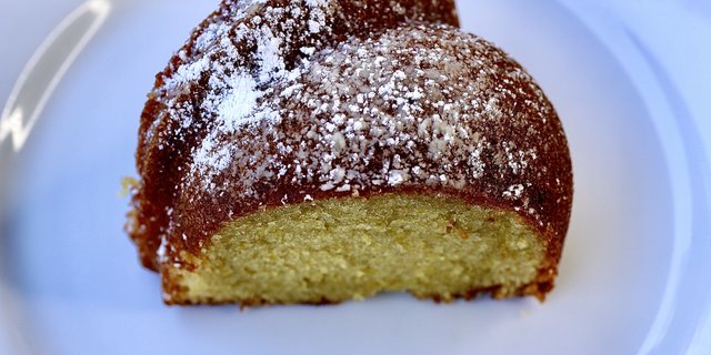 Meyer Lemon & Olive Oil Cake Slice