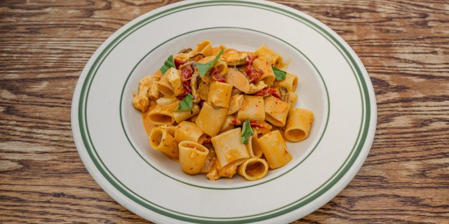 Mezzi Rigatoni