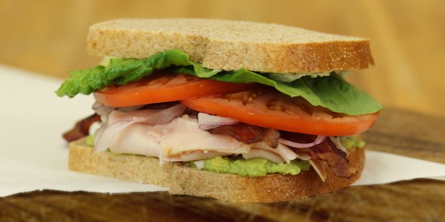 California Cobb Sandwich