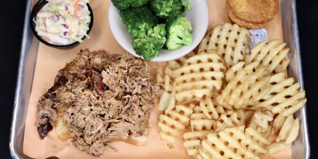 Pulled Pork Platter