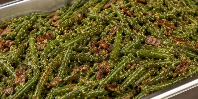 Pesto Pancetta Green Beans