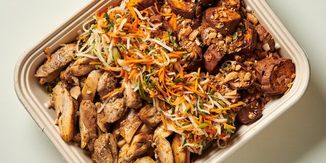 Large Lemongrass Chicken Bowl