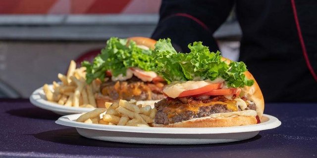 Burger Boxed Lunch