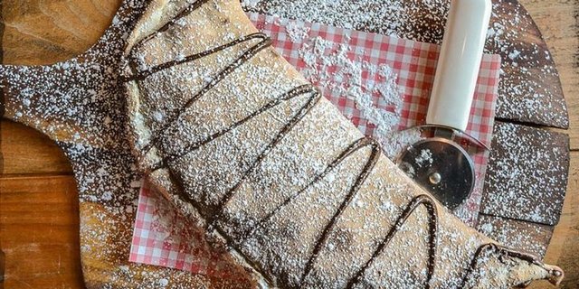 Strawberry Nutella Calzone