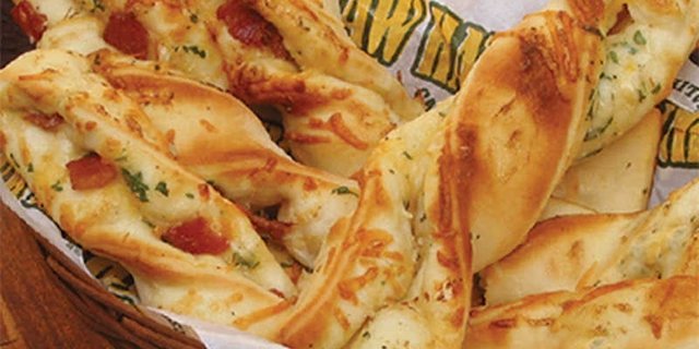 Bacon & Cheddar Twists
