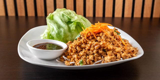 Chicken Lettuce Wraps