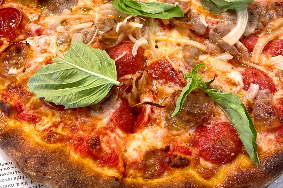 Peppino's Pizza & Trattoria