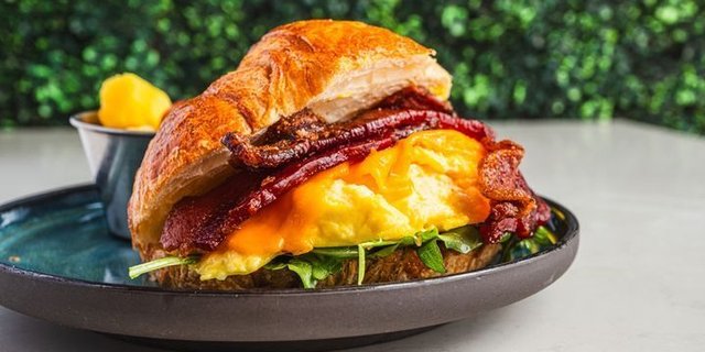 Bacon & Egg Brioche Bento Box