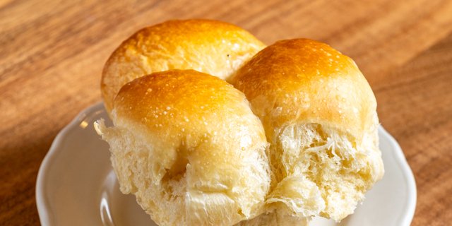 White Rolls