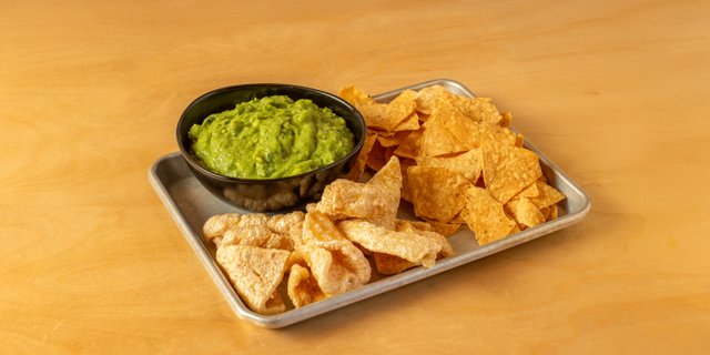 Chips & Guacamole