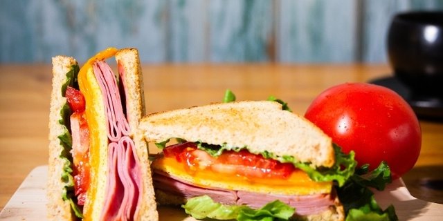 El Mañanero Breakfast Sandwich