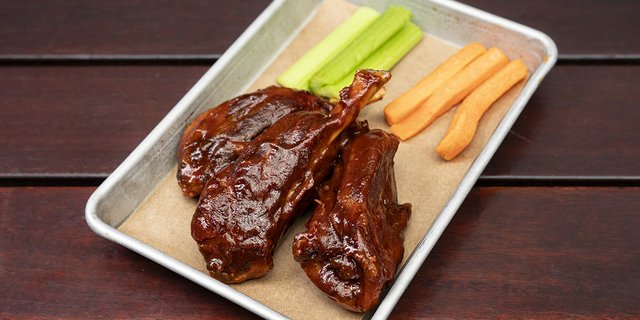 BBQ Hog Wings