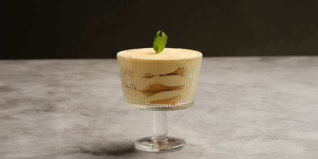 Dozen Mini Yuzu Tiramisus