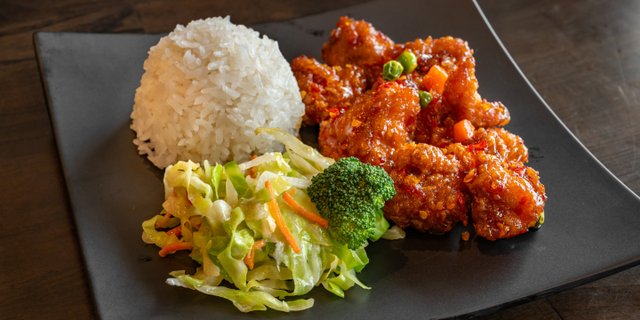 General Tso Chicken Bowl
