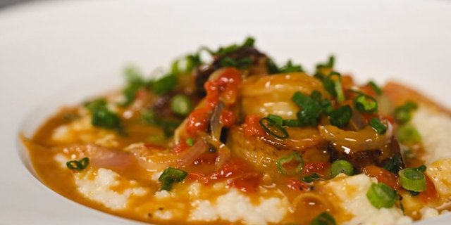 Chicken + Shrimp n' Grits Lunch Package