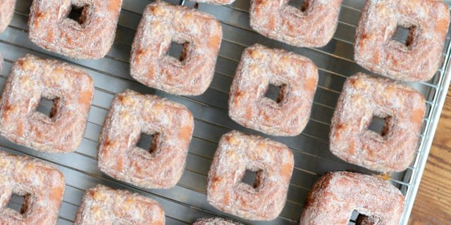 1/2 Dozen LeStan's