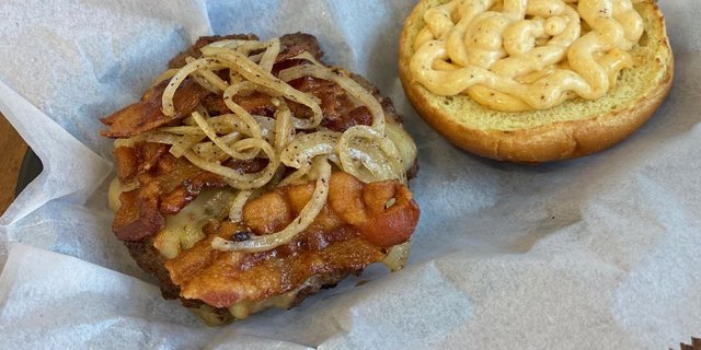 Bayoli Burger
