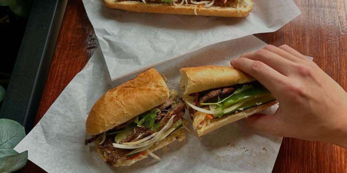 Uptown Banh Mi & Pho