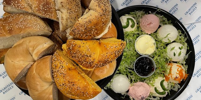 Cream Cheese & Bagels