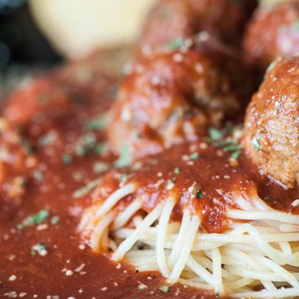 Spaghetti & Meatballs