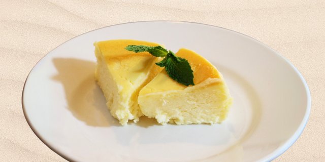 Mini Basque Country Cheesecake