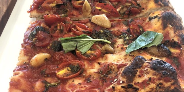 Pomodoro Square Pizza