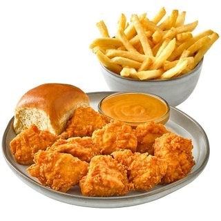 Campero Nuggets Lunch Box